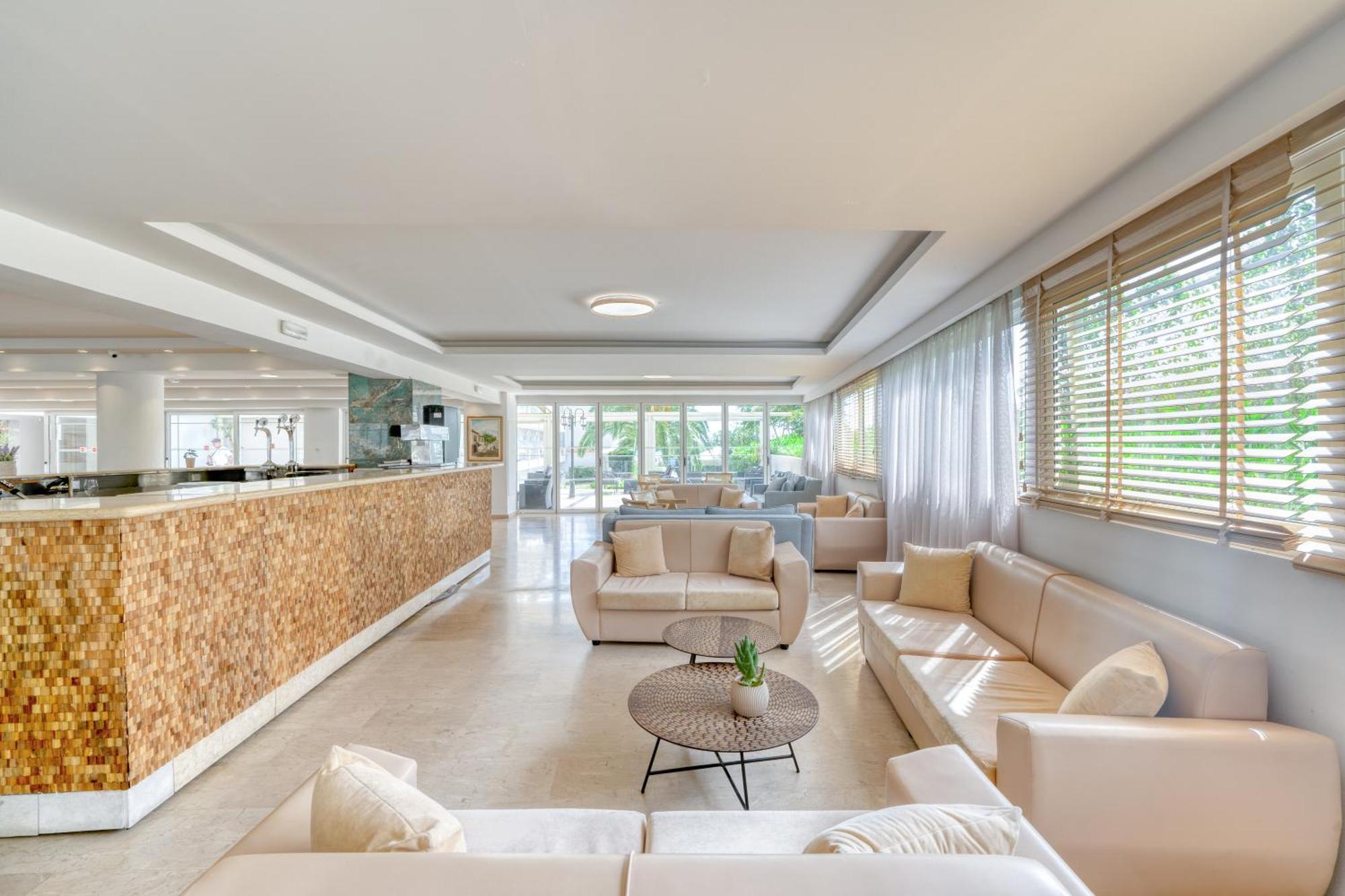 Hotel Poseidon Laganas